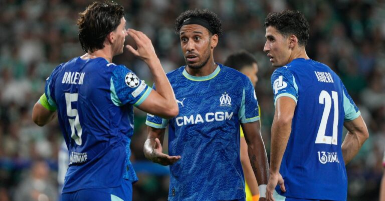 OM: a new tension in the locker room