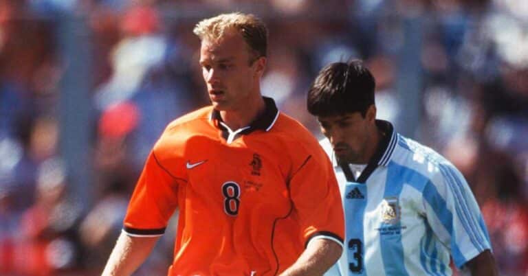 Dennis Bergkamp, ​​what has become of the Dutch aesthete?