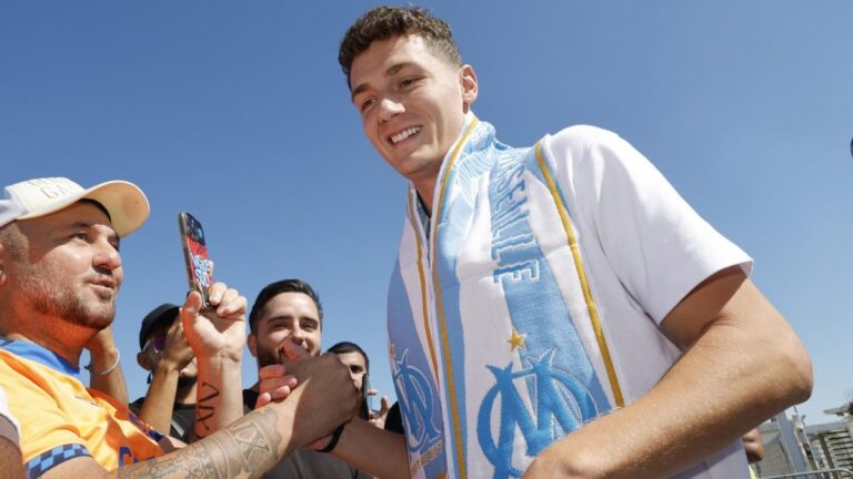 EdF: Benjamin Pavard called in reinforcement by Didier Deschamps