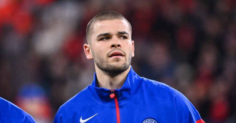 “He’s still as strong”, a former Parisian goalkeeper believes in Chevalier!