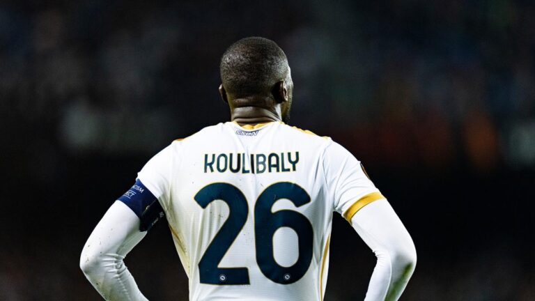 Kalidou Koulibaly's strong outing on Gonzalo Higuaín