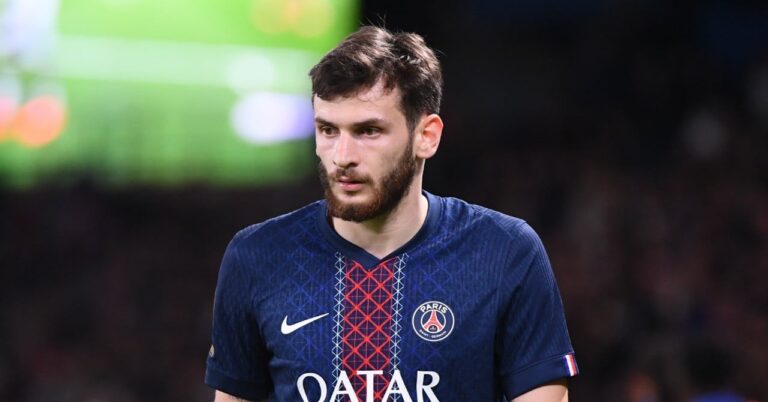 Kvaratskhelia, new tile for PSG!