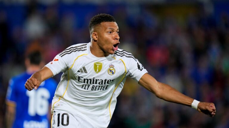 Kylian Mbappé, a historic performance!