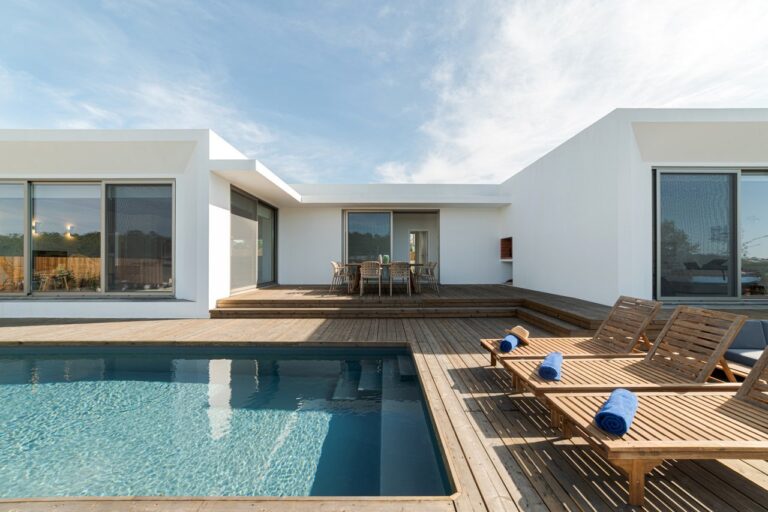 Kylian Mbappé opens the doors of his €11 million villa