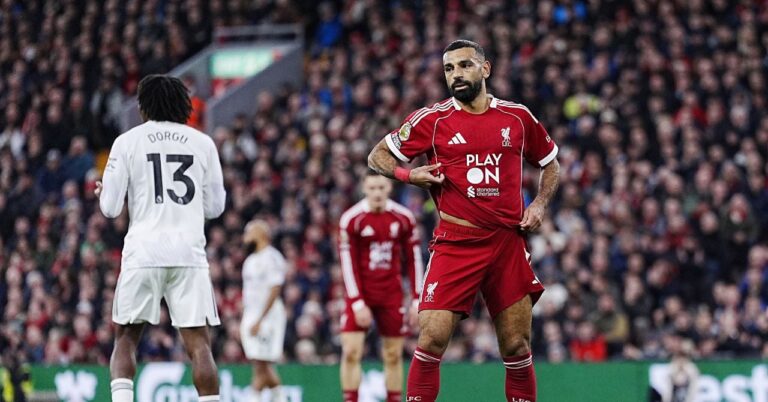 Liverpool collapses against Manchester United!