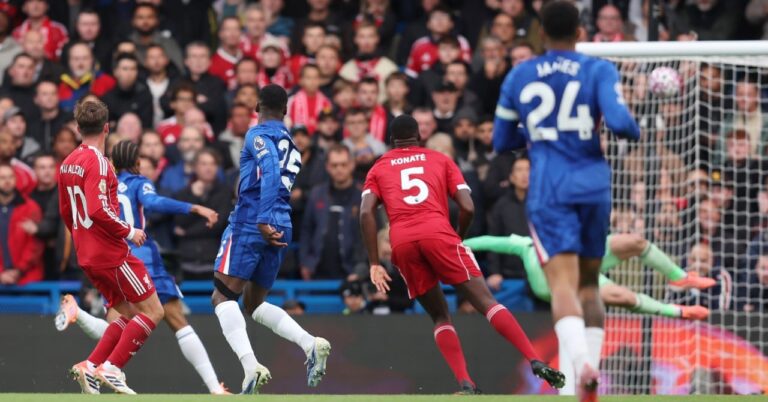 Liverpool loses his head