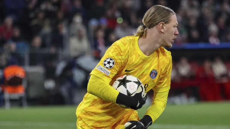 Matvey Safonov opens the door to a departure from PSG!