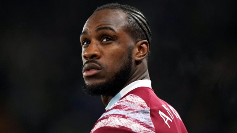 Michail Antonio trains with Premier League club after serious car crash