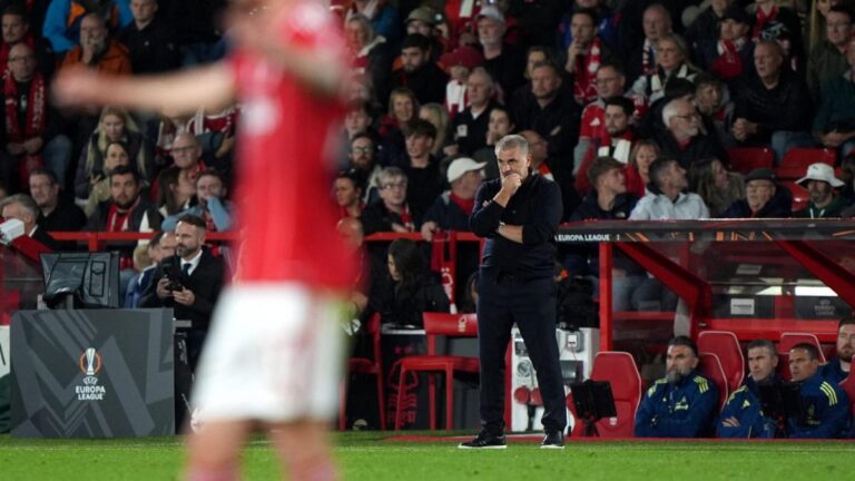 Nottingham Forest: the catastrophic beginnings of Ange Postcoglou, already on an ejectable seat