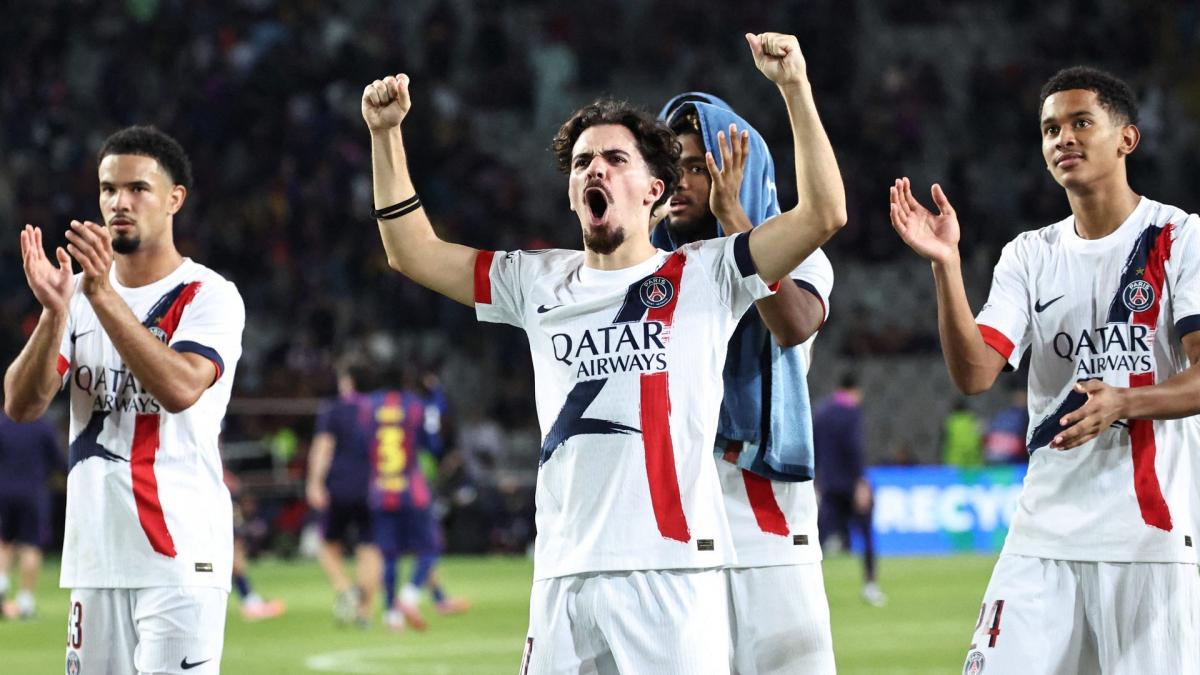 PSG players violently light Lamine Yamal and FC Barcelona