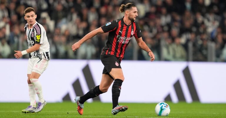 Rabiot and Milan hang Juve