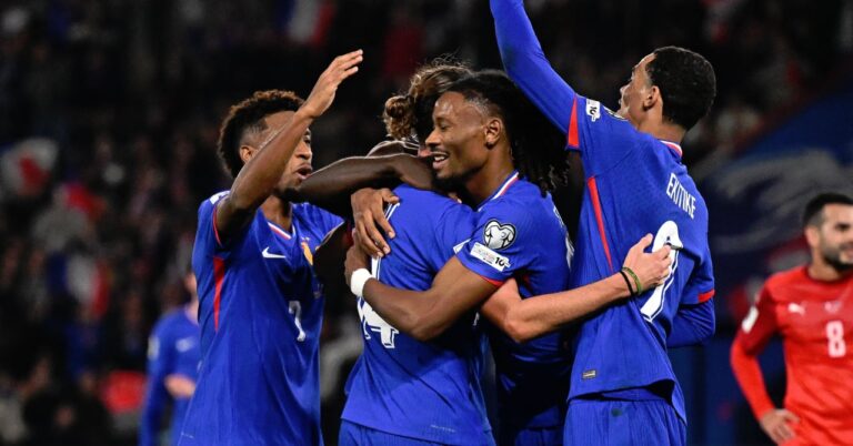 The Blues calm, Mbappé injured