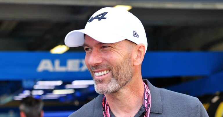 Zidane, it's official