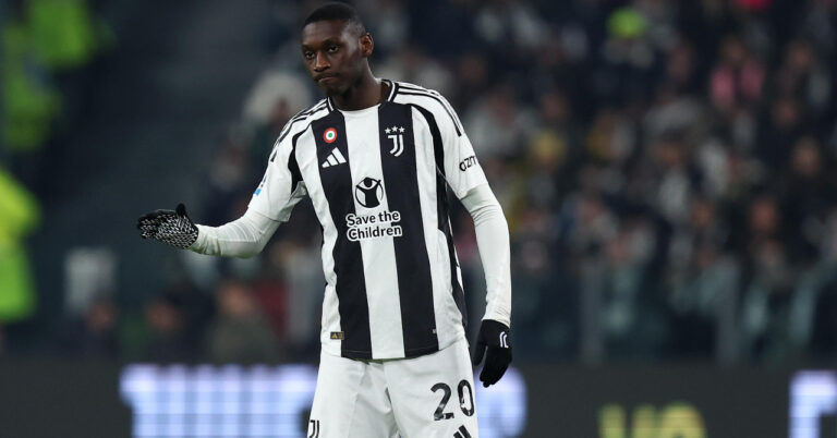 Kolo Muani, it's more serious than expected