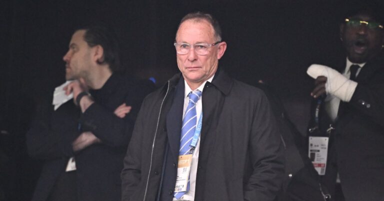 Jean-Pierre Papin, final clap confirmed