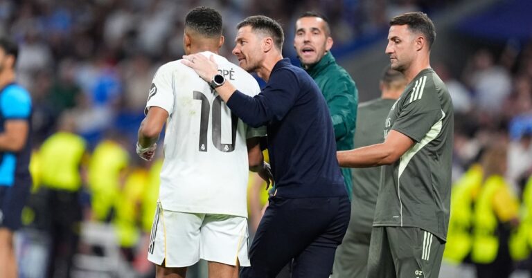 Civil war in Real! Mbappé has chosen his side