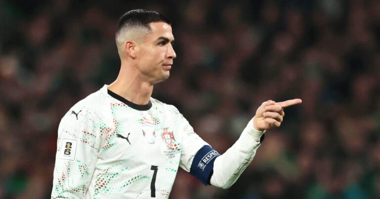 Cristiano Ronaldo stared after his red card