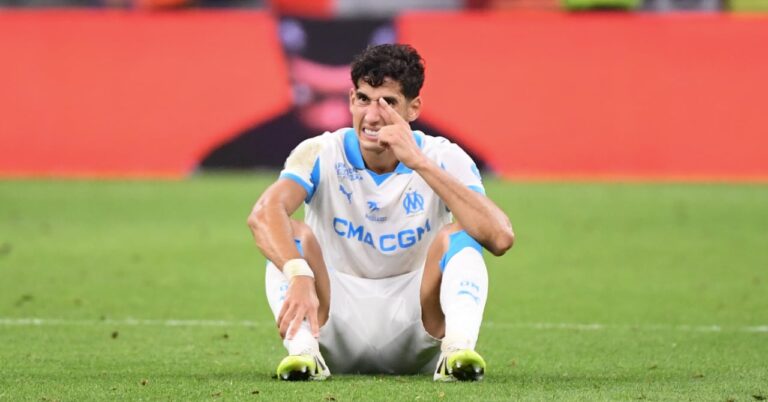 Disaster confirmed for Aguerd, OM heavily accused