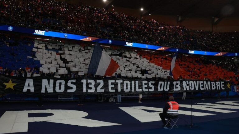 French team: the great dedication of the Blues to the victims of November 13