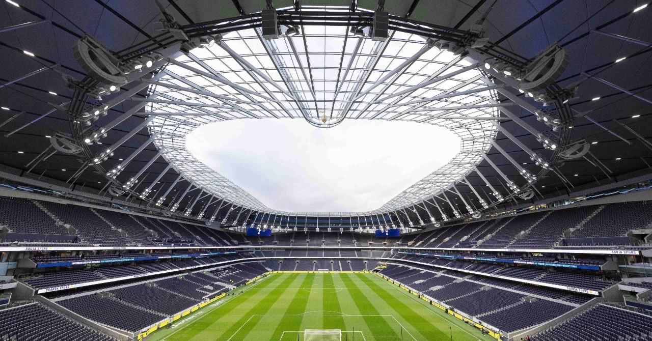 “I wasn’t happy here”: a football star says stop