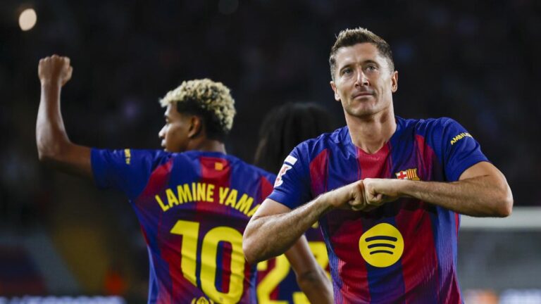Liga: driven by Lewandowski's hat-trick, FC Barcelona wins at Celta de Vigo