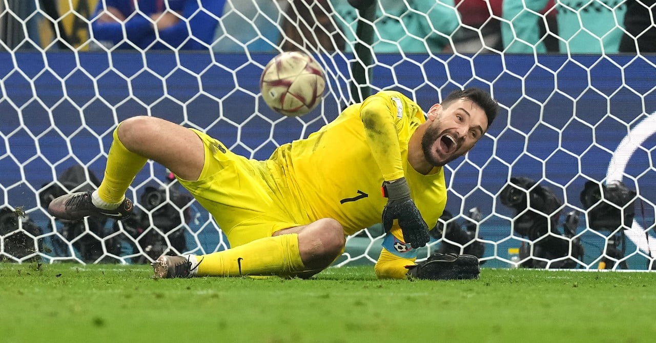 Lloris and penalties, the great story