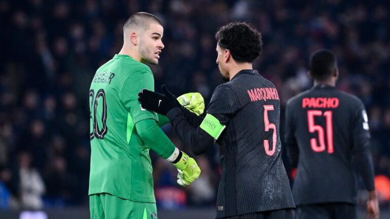 Lucas Chevalier let go by his teammates?