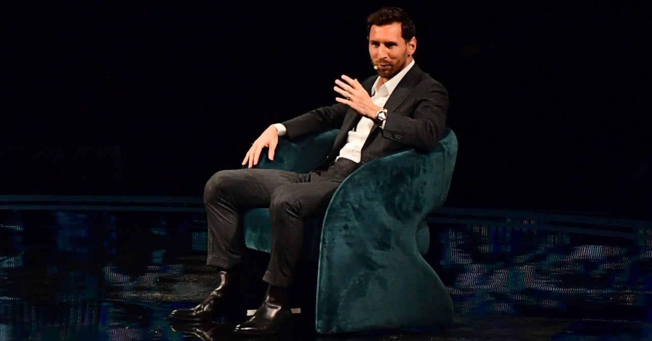 Messi still pays PSG