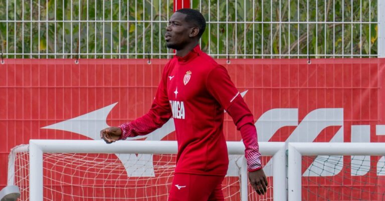 Monaco communicates on Pogba