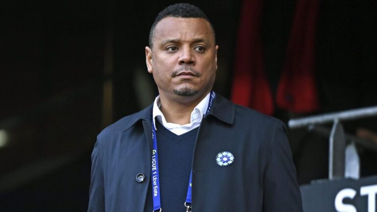 OL shoots the referee against PSG!