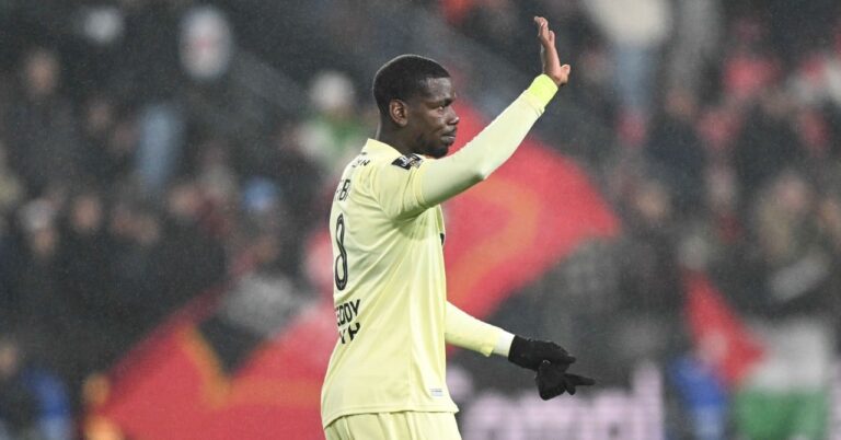 Pogba, what is his current salary?