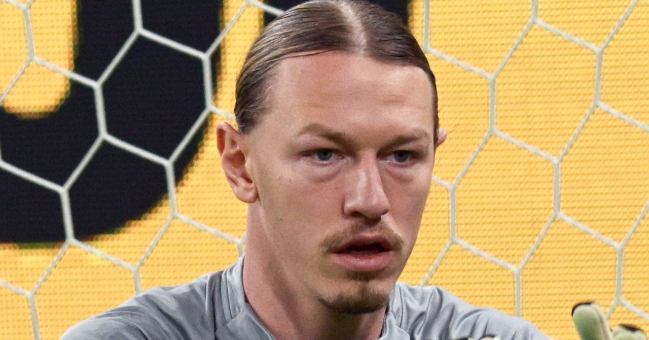 Safonov, a really weird situation