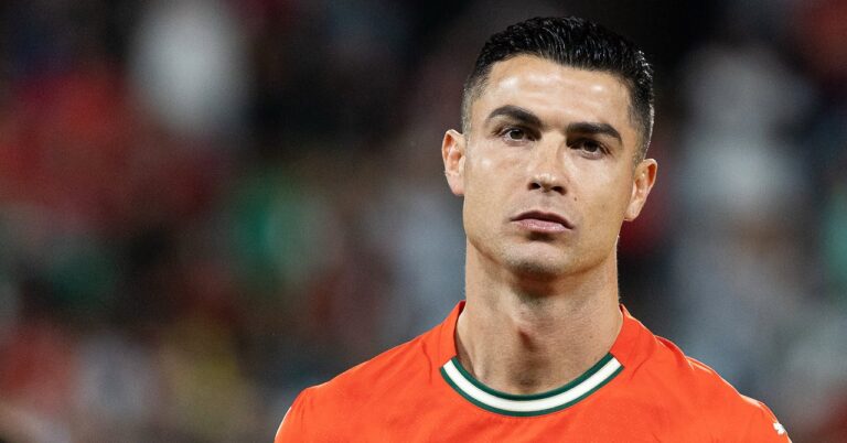 Suspended, Cristiano Ronaldo breaks the silence