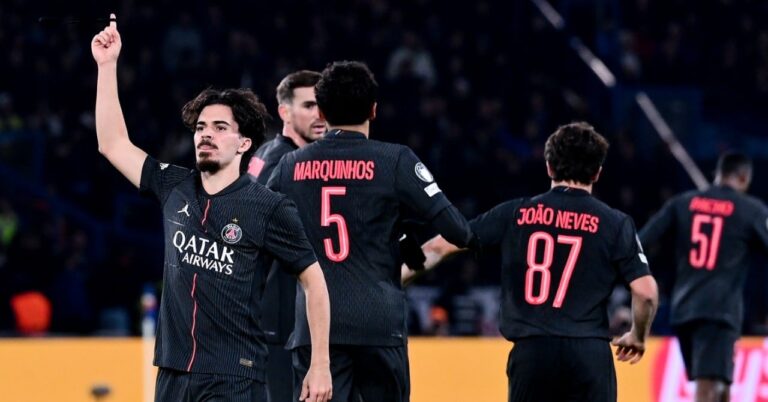 Vitinha capsizes the Park!