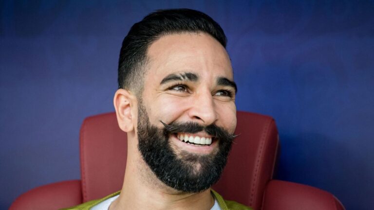 Adil Rami launches into the world of theater