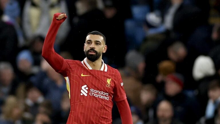Liverpool: Mido advises Mohamed Salah to leave