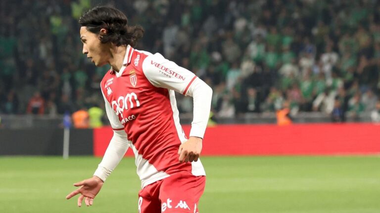 Monaco: the relief of the hero Minamino after the victory against PSG