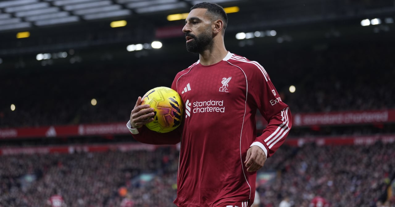 Rooney dismantles Salah after his tantrum