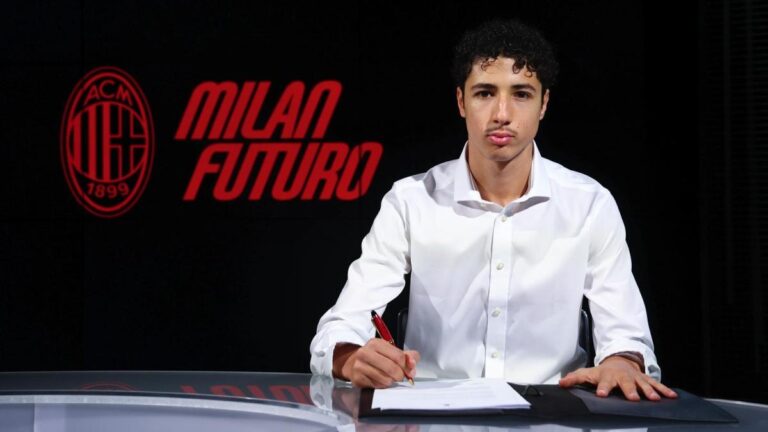 AC Milan: Algerian nugget Yanis Messaoudi has signed his professional contract