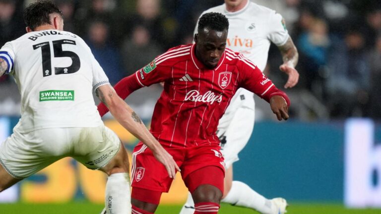 Arnaud Kalimuendo is already leaving Nottingham Forest