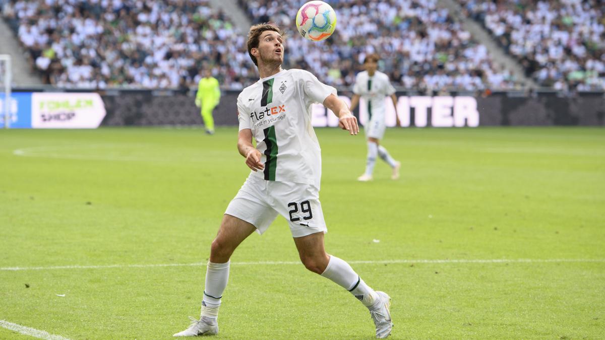 BL: Borussia M'Gladbach torpedoes Augsburg