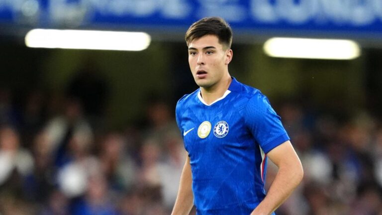 Chelsea activate Aaron Anselmino recall from Dortmund