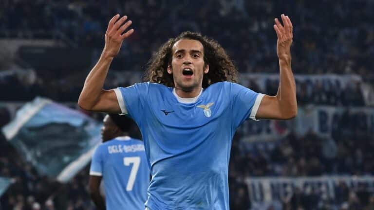 Guendouzi's moving farewell to Lazio supporters