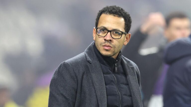 Liam Rosenior is already at the heart of a controversy at Chelsea!