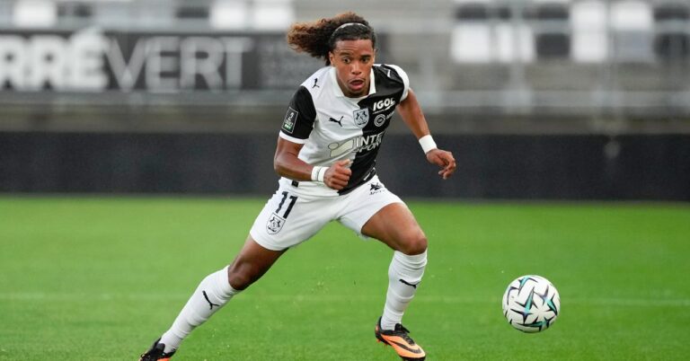Amiens wins a precious victory