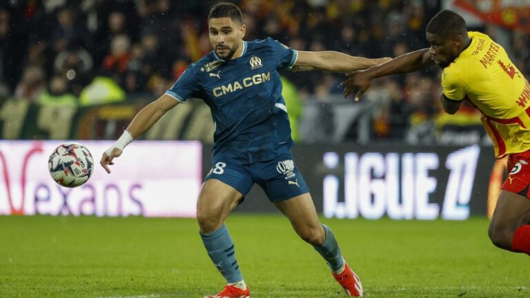 Liga: Neal Maupay already scores but Sevilla sinks