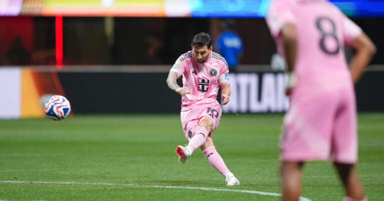 Messi, Juninho and the top 10 best free kick takers in history