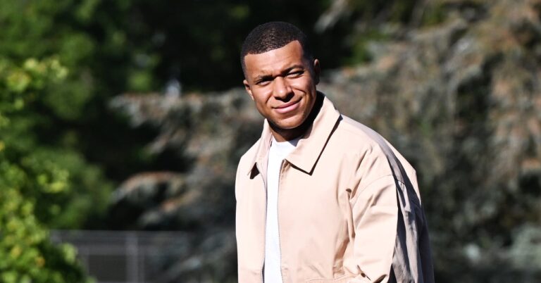 Kylian Mbappé as a couple, confirmation falls