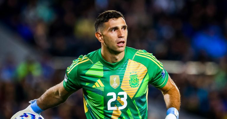 Emiliano Martinez, the bad news