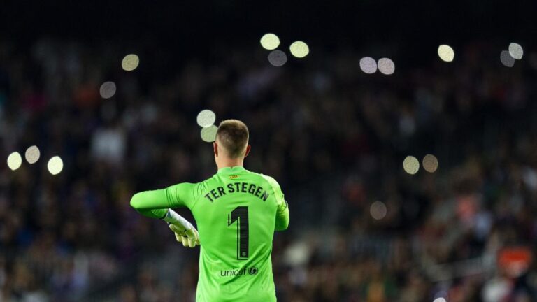 FC Barcelona: surreal scene for Marc-André Ter Stegen at the polling station